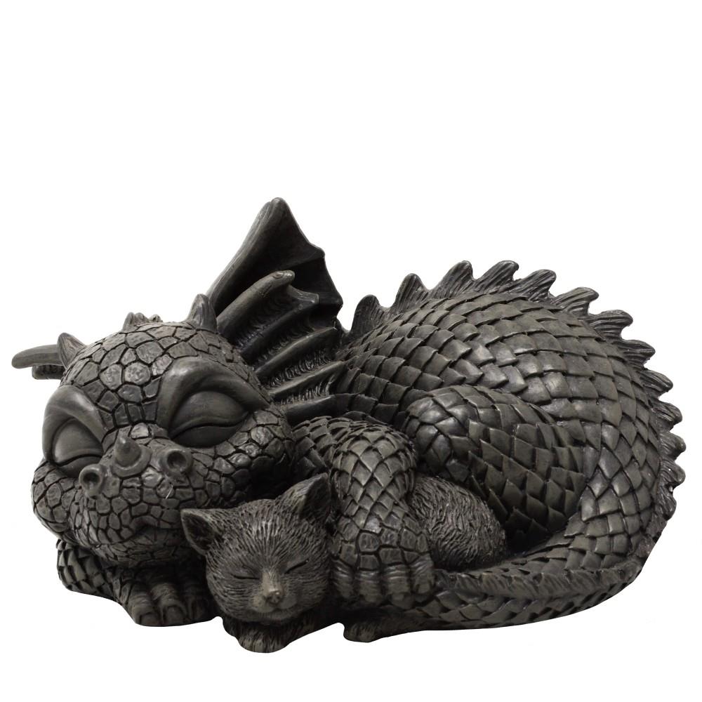 Gartendrache mit Katze